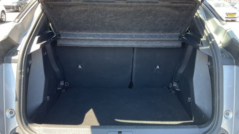 PEUGEOT 2008 ALLURE 1.2 2024