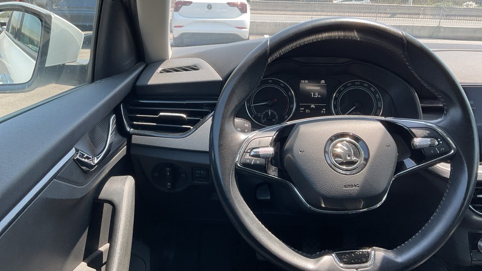 Skoda Kamiq AMBITION 1.0 2023