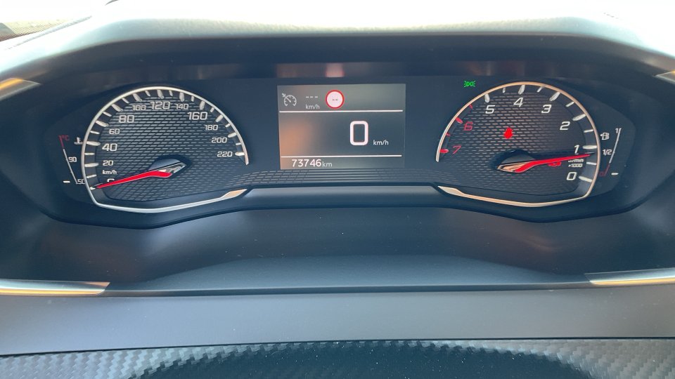 PEUGEOT 2008 ACTIVE PLUS 1.5 2022