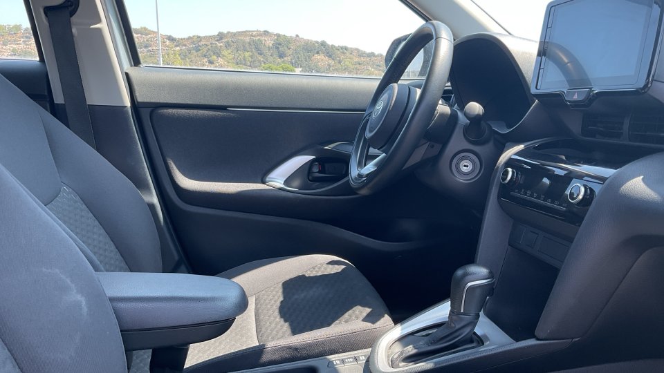 TOYOTA YARIS CROSS ACTIVE PLUS 1.5 116 PS 2025
