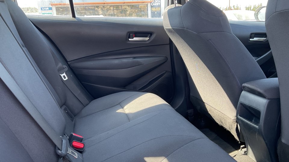 TOYOTA COROLLA SEDAN ACTIVE 1.5 125PS 2023