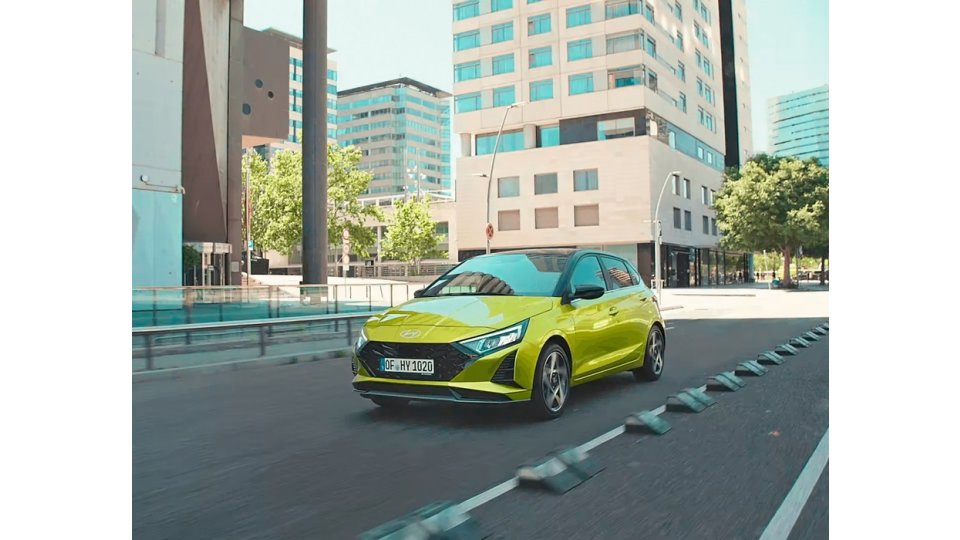 HYUNDAI I20 1.0T 100PS 6MT PREMIUM