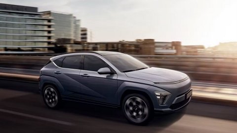 HYUNDAI KONA 1.0T 100PS 48V HYBRID PREMIUM