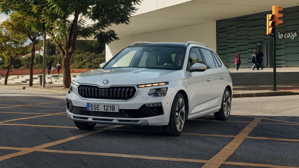 SKODA KAMIQ ESSENCE 1.0TSI 116PS