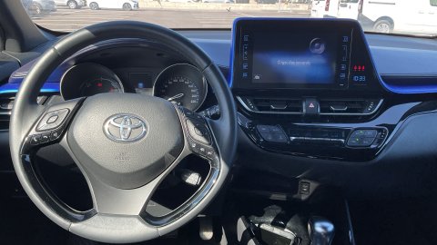 TOYOTA C-HR C-ULT 1.8 122PS 2018