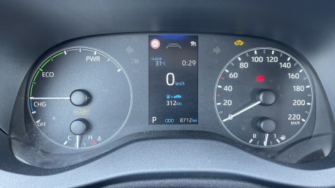 TOYOTA YARIS LIVE HYBRID 1.5 116PS 2025