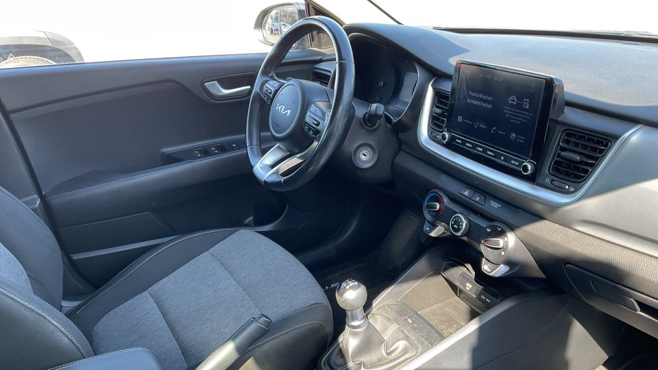KIA STONIC OPTIMUM 1.2 84PS 2022
