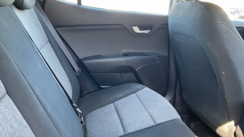 KIA STONIC OPTIMUM 1.2 84PS 2022