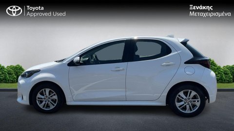 TOYOTA YARIS ACTIVE HYBRID 1.5 116PS 2022