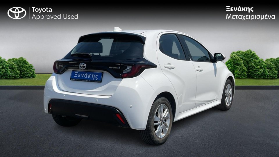 TOYOTA YARIS ACTIVE HYBRID 1.5 116PS 2022