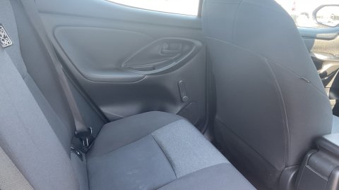 TOYOTA YARIS ACTIVE HYBRID 1.5 116PS 2022