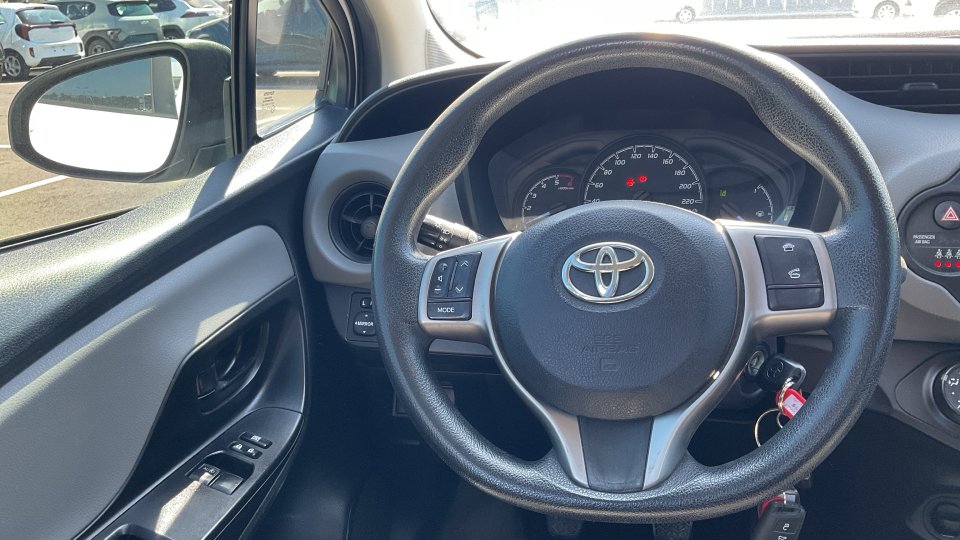 TOYOTA YARIS 1.4 90PS 2018