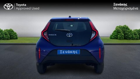 TOYOTA AYGO X X-PLAY 1.0 72PS 2025