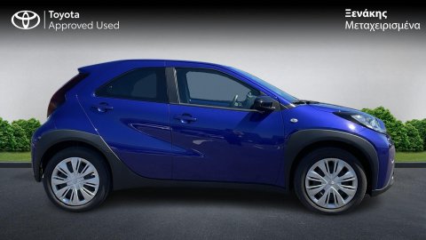 TOYOTA AYGO X X-PLAY 1.0 72PS 2025