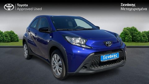 TOYOTA AYGO X X-PLAY 1.0 72PS 2025