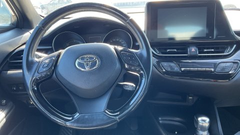 TOYOTA C-HR C-ENTER 1.8 122PS 2018
