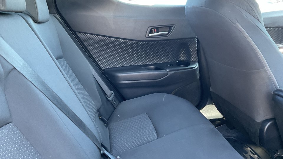 TOYOTA C-HR C-ENTER 1.8 122PS 2018