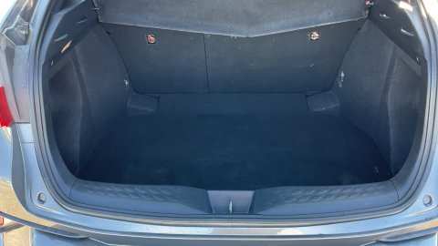 TOYOTA C-HR C-ENTER 1.8 122PS 2018