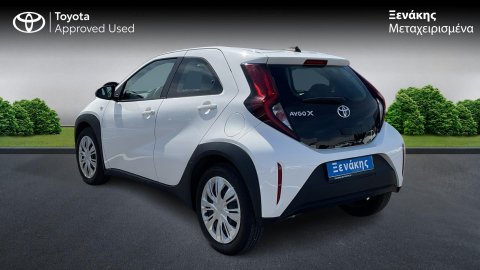 TOYOTA AYGO X X-PLAY 1.0 72PS 2025