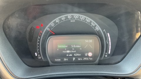 TOYOTA AYGO X X-PLAY 1.0 72PS 2025