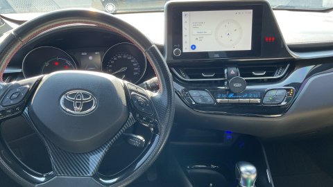 TOYOTA C-HR GR SPORT HYBRID 1.8 140PS