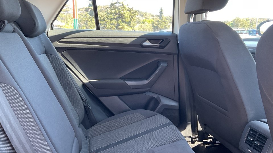 VOLKSWAGEN T-ROC LIFE 1.5 150PS 2022