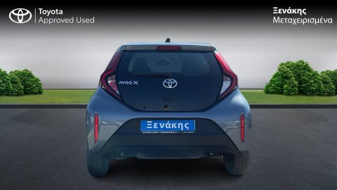 TOYOTA AYGO X X-PLAY 1.0 72PS 2025
