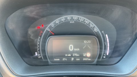 TOYOTA AYGO X X-PLAY 1.0 72PS 2025