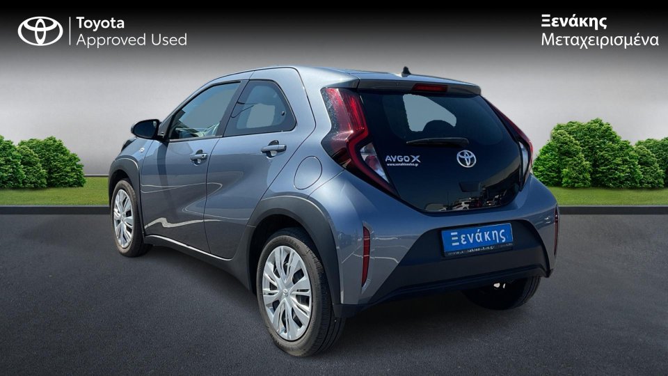 TOYOTA AYGO X X-PLAY 1.0 72PS 2025