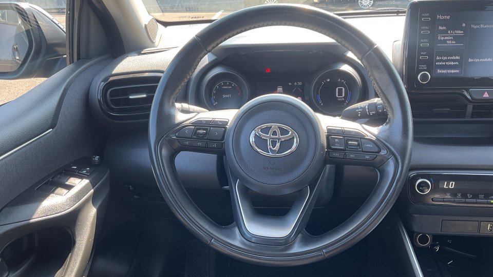 TOYOTA YARIS STYLE 2024 1.5 125PS