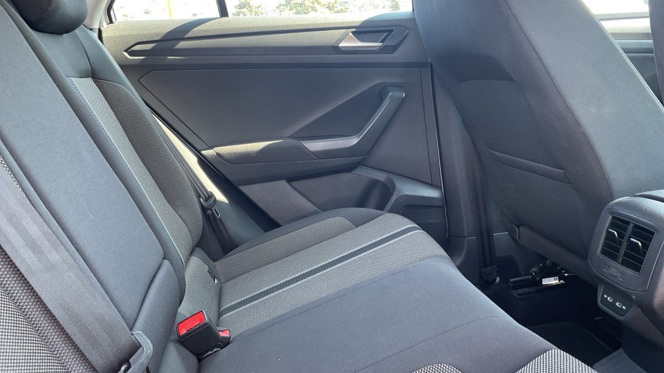 VOLKSWAGEN T-ROC ADVANCE 2022 1.0 110PS