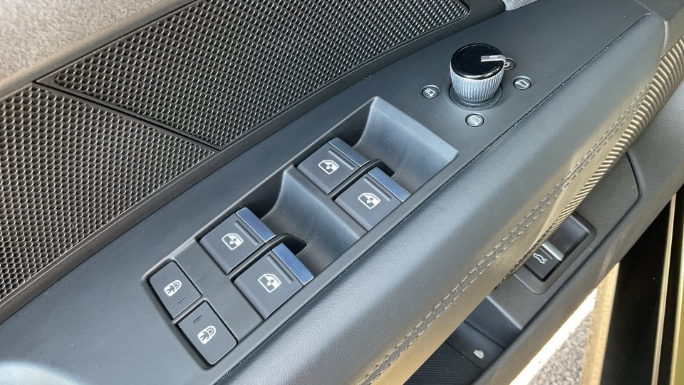 Audi e-tron GT QUATTRO 837KWH 476PS 2022