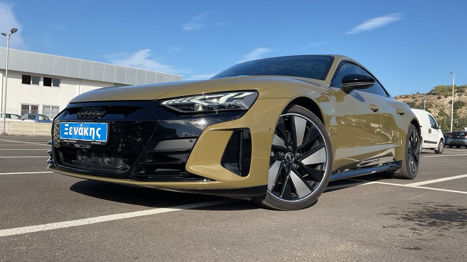 Audi e-tron GT QUATTRO 837KWH 476PS 2022