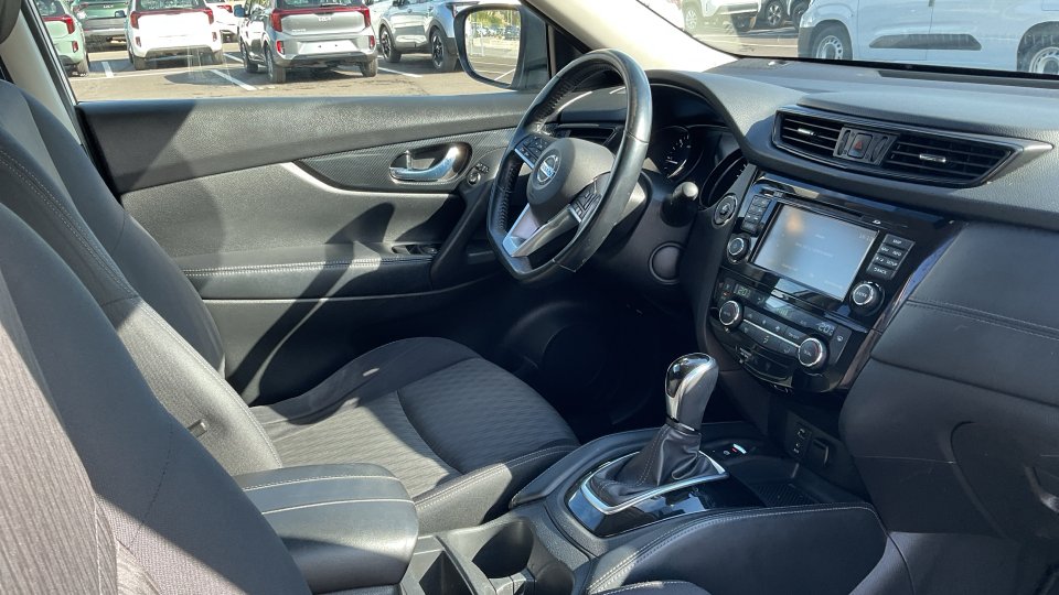 NISSAN X-TRAIL 7SEATS 2018 1.6 130PS