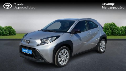 TOYOTA AYGO X X-PLAY 1.0 72PS 2025