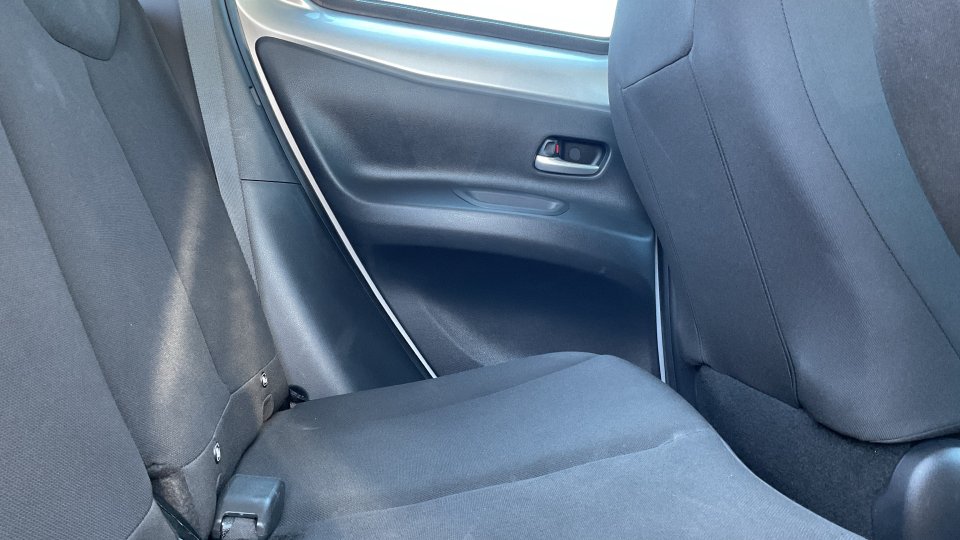 TOYOTA AYGO X X-PLAY 1.0 72PS 2025