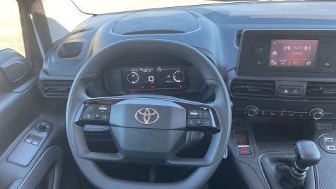 TOYOTA PROACE CITY VERSO ACTIVE 2026 1.5 102PS