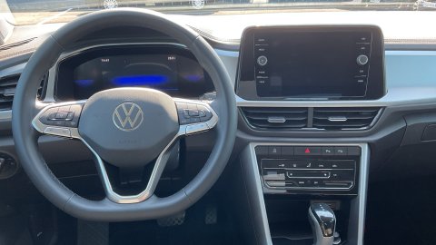 VOLKSWAGEN T-ROC LIFE 1.5 150PS 2022