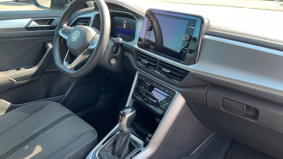 VOLKSWAGEN T-ROC LIFE 1.5 150PS 2022