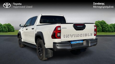 TOYOTA HILUX INVINCIBLE A/T HYBRID 2025 2.8 204PS