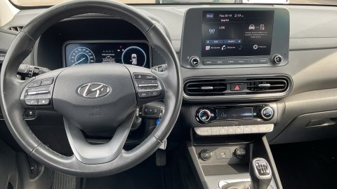 HYUNDAI KONA PREMIUM 2023 1.0 120PS