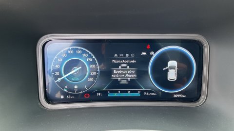 HYUNDAI KONA PREMIUM 2023 1.0 120PS