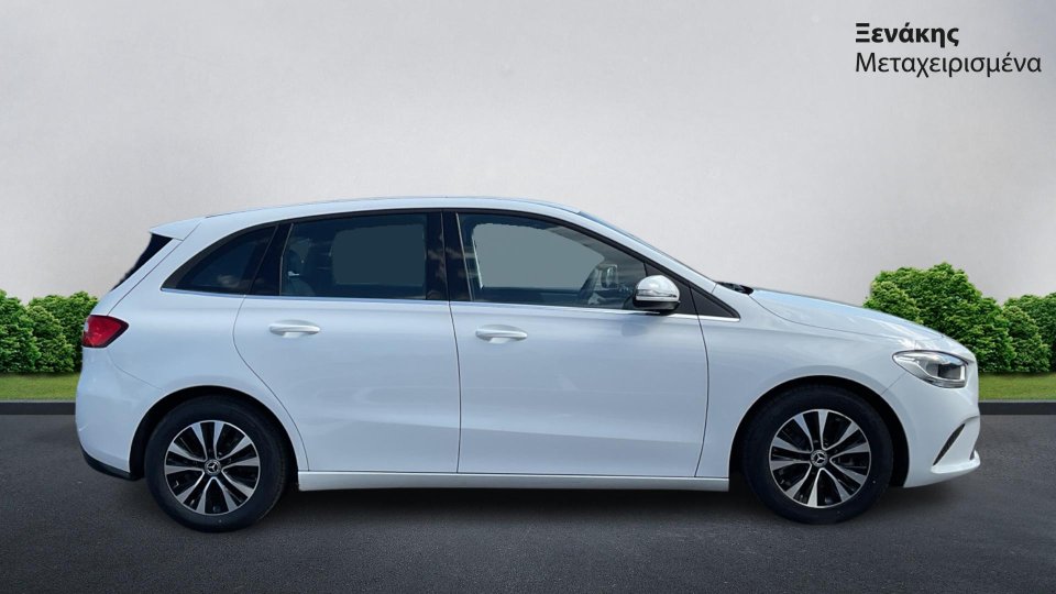 MERCEDES B180 BUSINESS 2022 1.3 136PS
