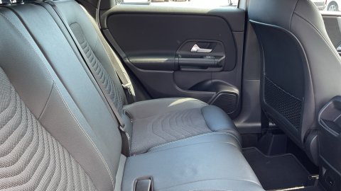 MERCEDES B180 BUSINESS 2022 1.3 136PS