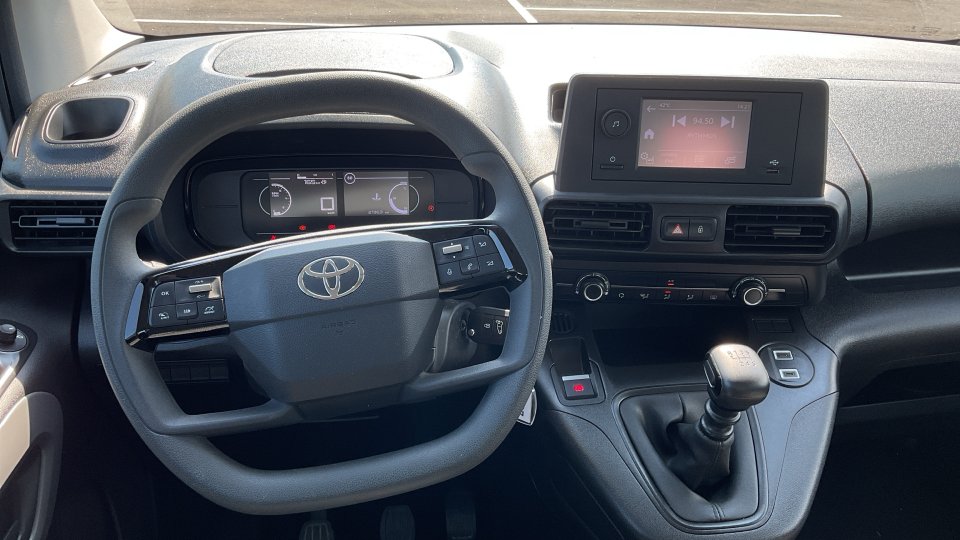 TOYOTA PROACE CITY VERSO ACTIVE 7SEATS 2025 1.2 110PS