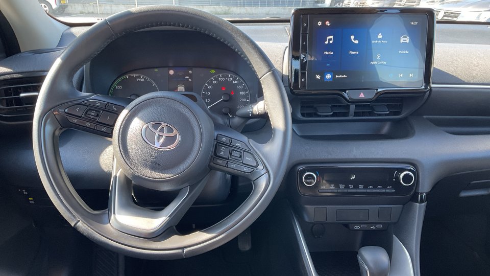 TOYOTA YARIS ACTIVE HYBRID 2026 1.5 116PS