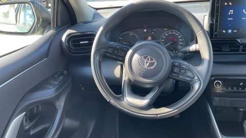TOYOTA YARIS ACTIVE HYBRID 2026 1.5 116PS