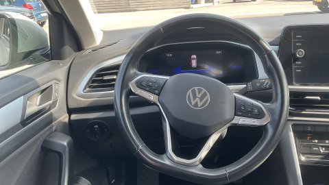 VOLKSWAGEN T-ROC LIFE 2024 1.5 150PS 