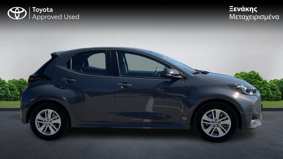 TOYOTA YARIS ACTIVE HYBRID 2026 1.5 116PS