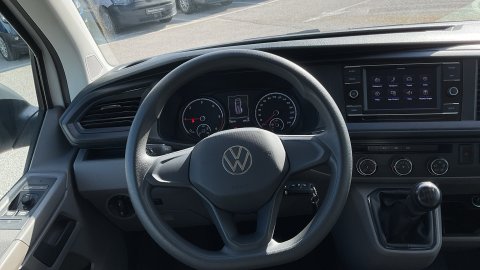 VW TRANSPORTER KOMBI 2023 110PS 